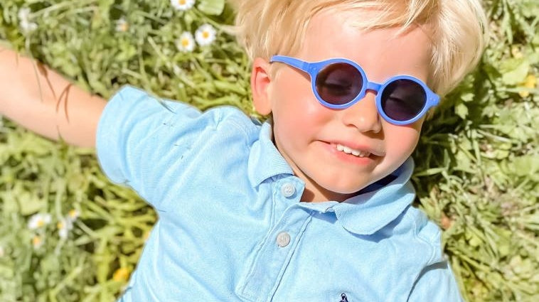 Waarom is de juiste zonnebril voor kinderen kiezen zo belangrijke en waarop let je dan?